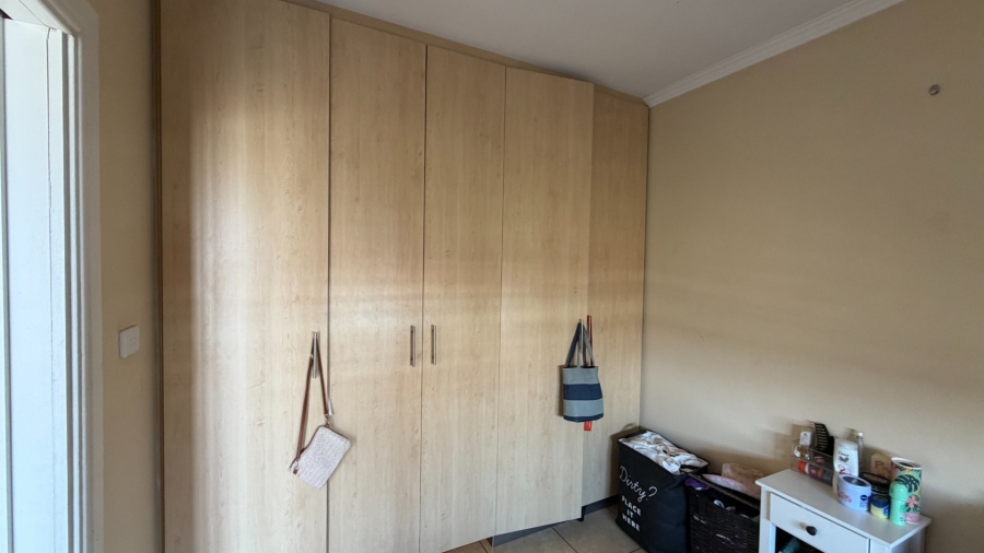 1 Bedroom Property for Sale in Bult South North West